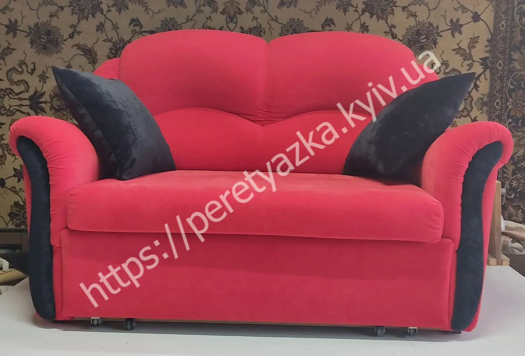 https://peretyazka.kyiv.ua приклад роботи диван